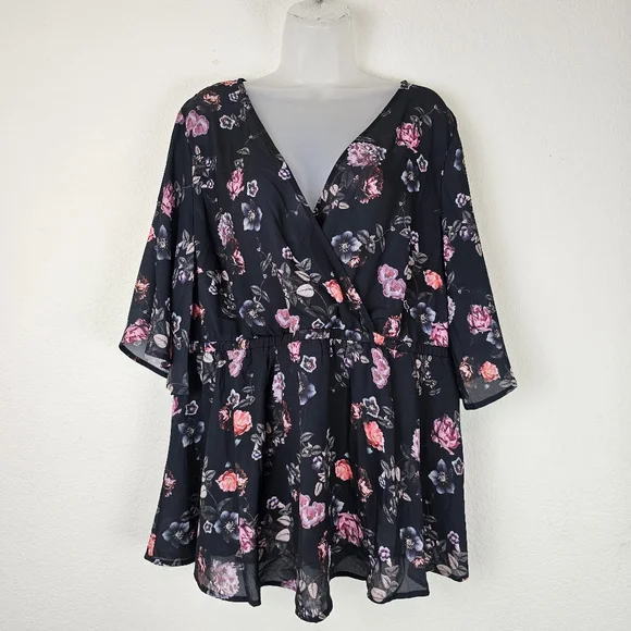 Torrid Black Floral Top Size 2 - Picture 2 of 9